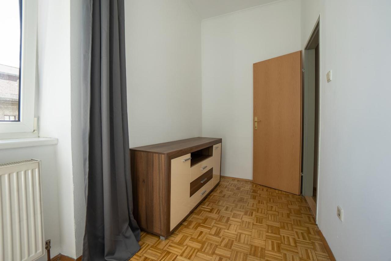 Two Bedrooms Family Nice Apartment 비엔나 외부 사진