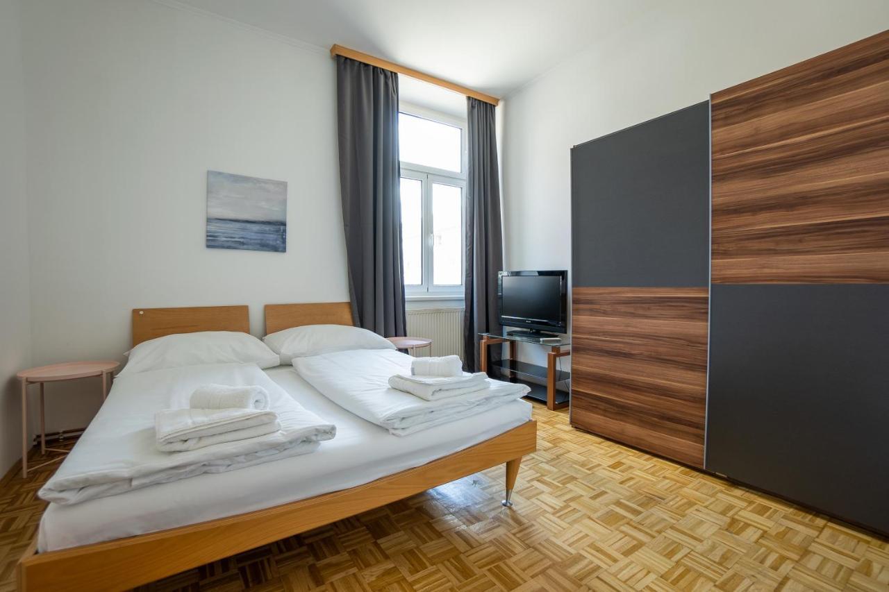Two Bedrooms Family Nice Apartment 비엔나 외부 사진